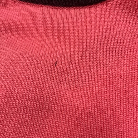 ❌SOLD❌ CHANEL 100% Cashmere Two-Tone CC Button Cardigan (fits S/M) - Picture 15 of 15